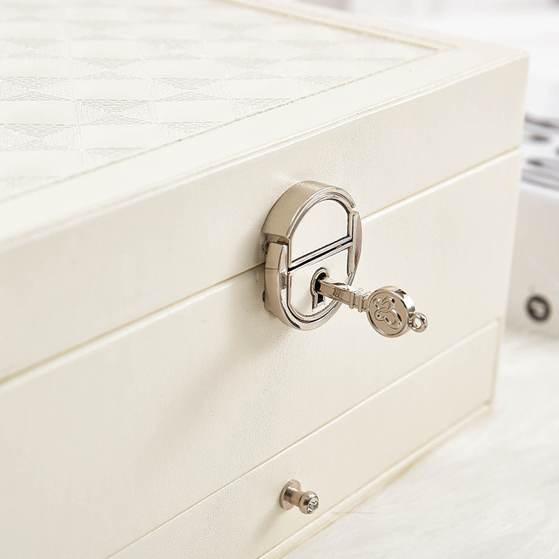 Lockable Jewelry Box with Mirror