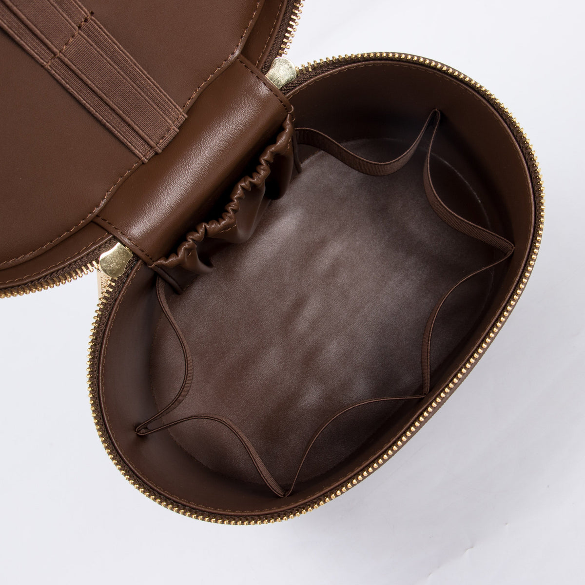 Oval Vanity Train Case